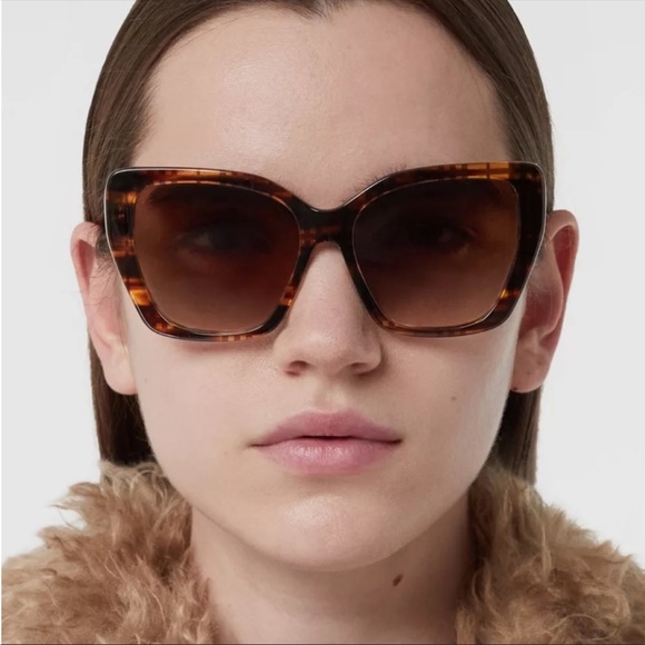 Burberry Sunglasses, New main image 5